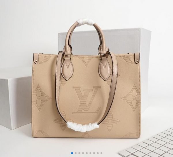 Louis Vuitton shoulder Bags - Image 2